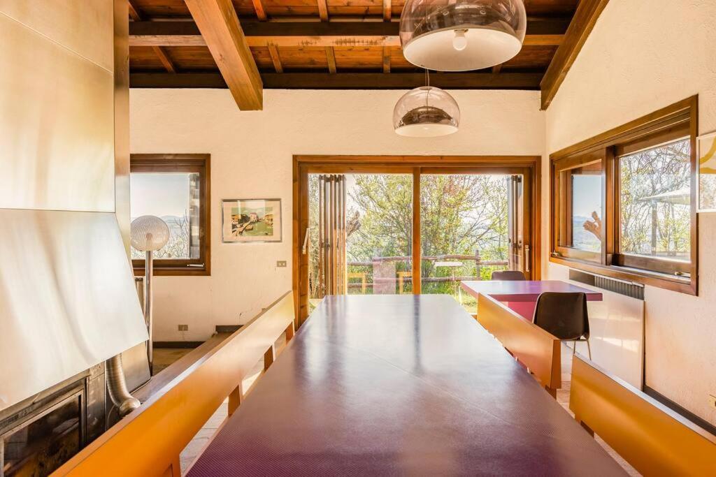 Oasi Di Mastarone - Il Vino E Le Rose Villa Momperone Luaran gambar