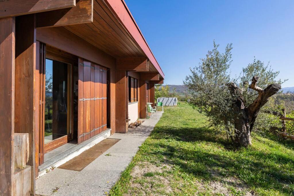 Oasi Di Mastarone - Il Vino E Le Rose Villa Momperone Luaran gambar